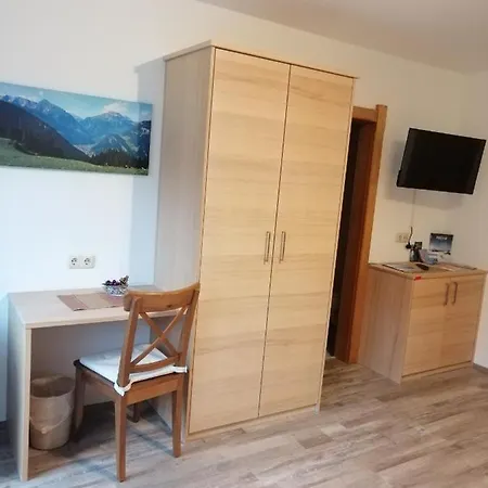 Haus Florian Apartment