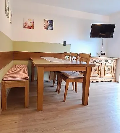 Haus Florian * 메이른호픈